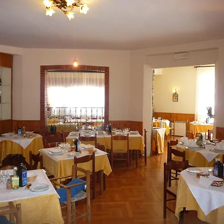 酒店 阿尔贝尔格德索乐酒店 3*