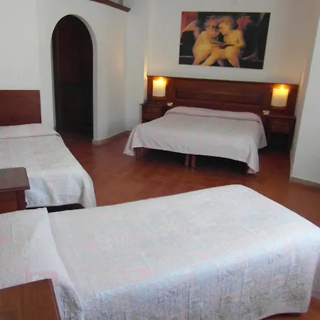 阿尔贝尔格德索乐酒店 3* 罗卡拉索